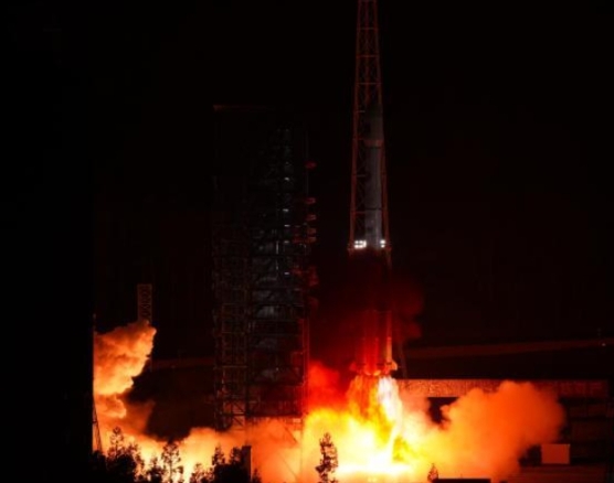 中星 10R 升空搭 “信息橋”，工業絲路外貿平臺鋪就外貿新通途