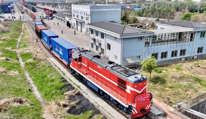 義烏海鐵聯運新通道，攜手工業絲路平臺，共啟工業外貿新機遇
